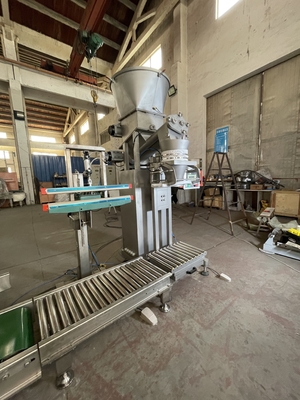 25 kg Pulverververpackungsmaschine für Chemie- und Lebensmittelfüllung in Stand-up-Taschenverpackung